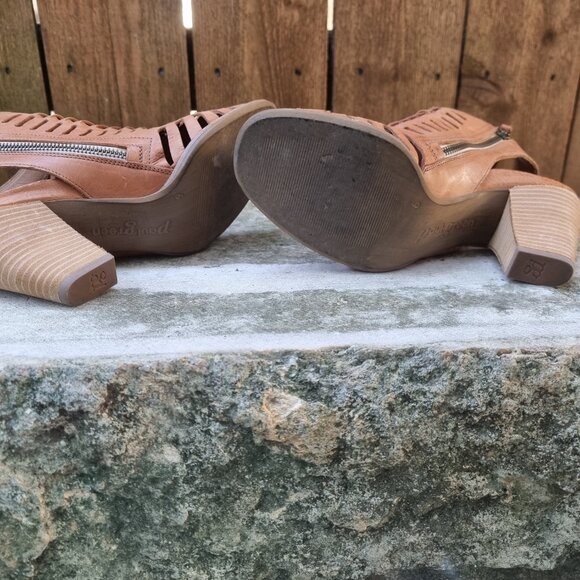 Paul Green Womem's Rosa Peep-Toe Sandal Woven Leather Tan Brown Size 6 - Picture 8 of 10